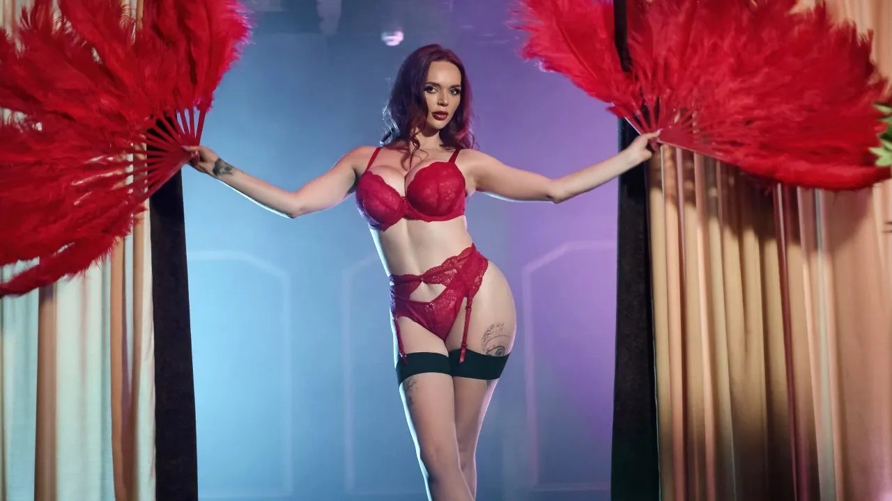 Jasmine’in Burlesque Fantezisi